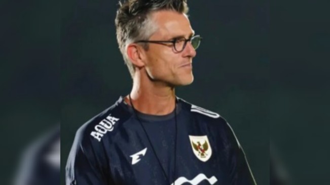 Asisten Pelatih Timnas Indonesia U-23, Frank van Kempen. [Instagram]